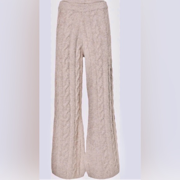 NWT TOPSHOP Fluffy Cable Knit Sweater Pants Size 12 - Picture 2 of 7